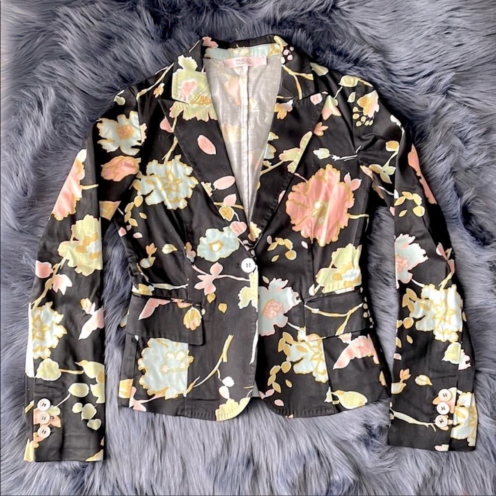 {RED Valentino} vintage floral blazer